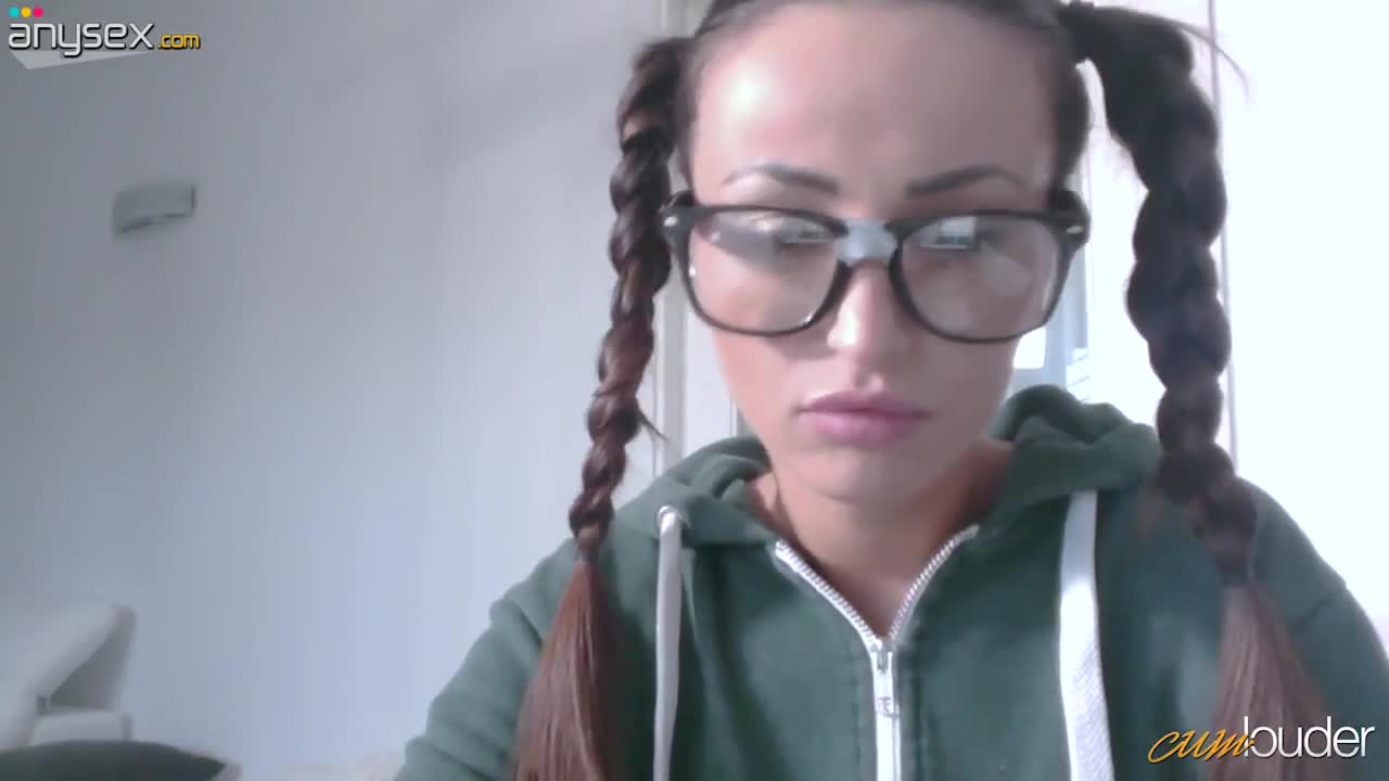 Nerdy Romanian chick in glasses Alyssia Kent turned to be a very dirty slut Free Porn Videos | ePornAny.