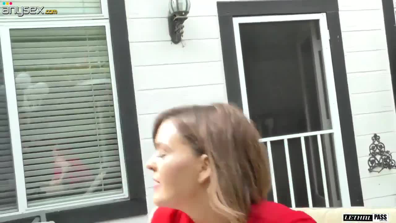 Attractive hottie in short skirt Krissy Lynn goes wild on a hard penis Free Porn Videos | ePornAny.