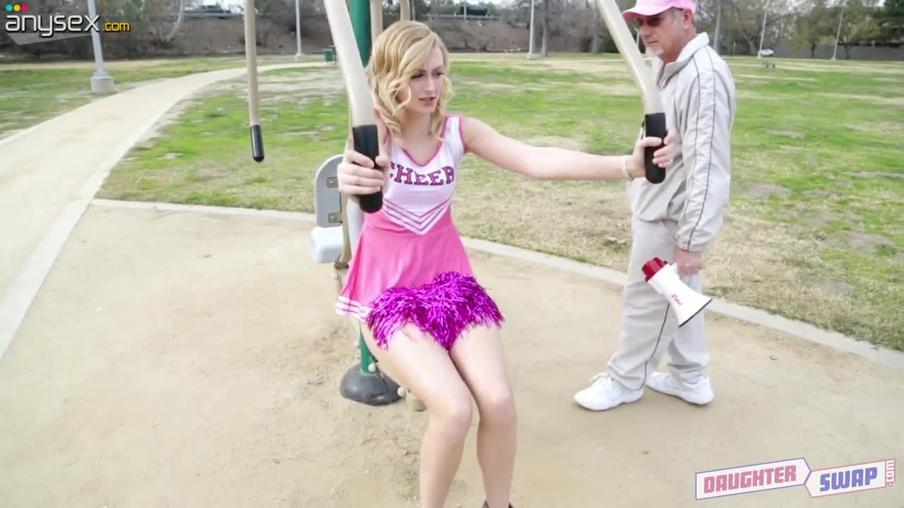 Old coach fucks sex-hungry young cheerleader Molly Manson Free Porn Videos | ePornAny.