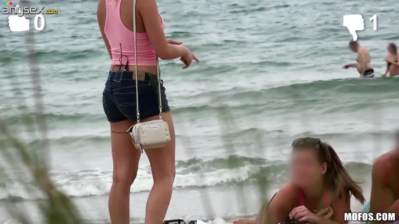 Well stacked blonde Marsha May picks up one dude in the street Free Porn Videos | ePornAny.