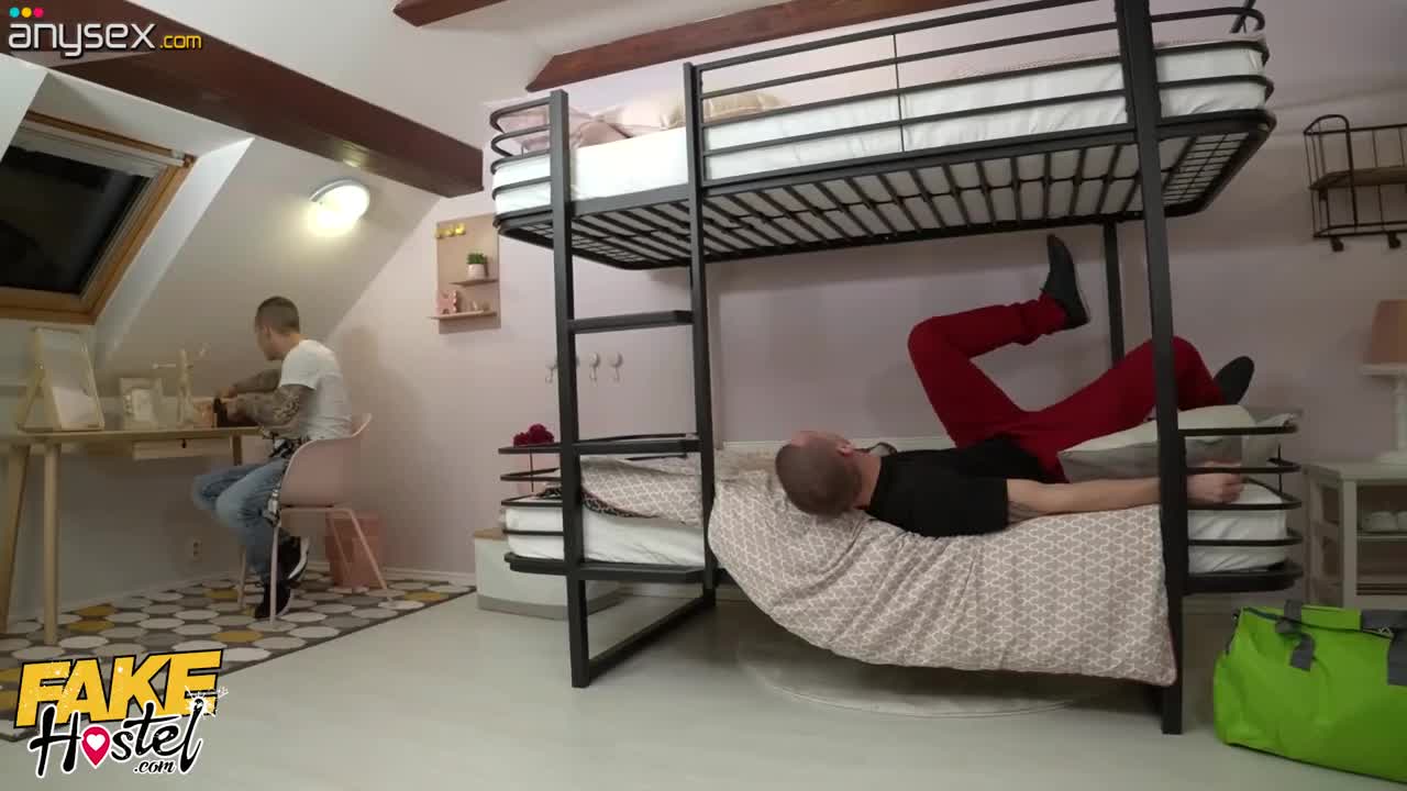 Two jocks fucked skinny teen splitroast in hot threesome Free Porn Videos | ePornAny.