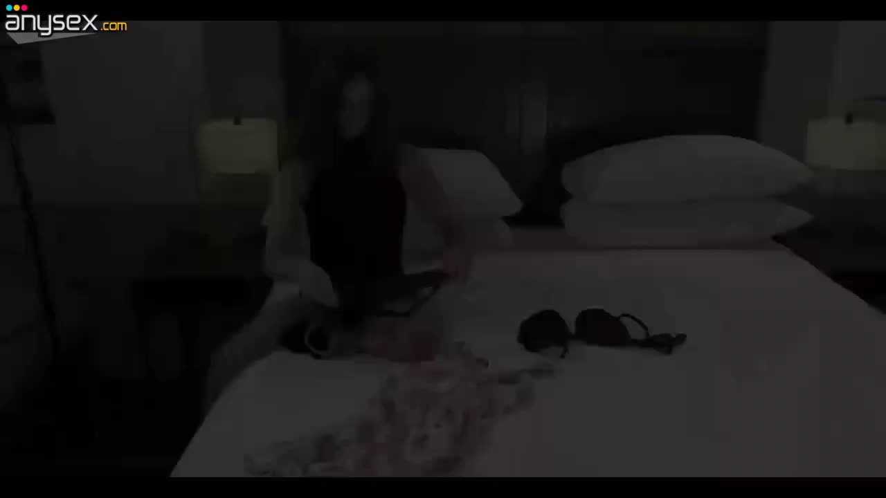 Cute college student behaves like a dirty whore in bed Free Porn Videos | ePornAny.